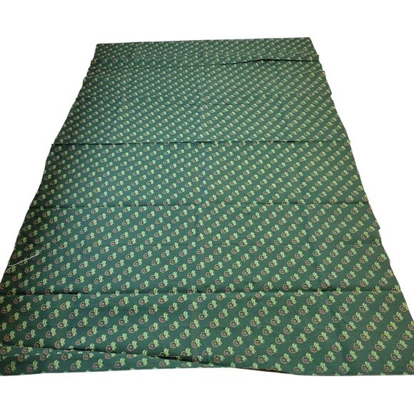 Green Floral Fabric Red Flowers Cotton Blend 25"x44" Slightly Stiff Feel - Picture 3 of 8